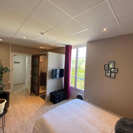 Deux Rivieres Chambre De La Poterie מראה חיצוני תמונה